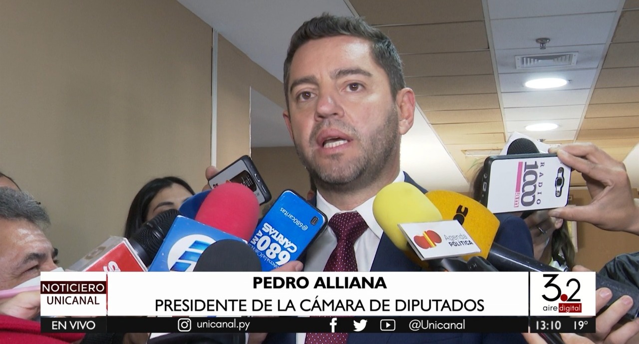 Pedro Alliana dejó la presidencia de la Cámara de Diputados Unicanal