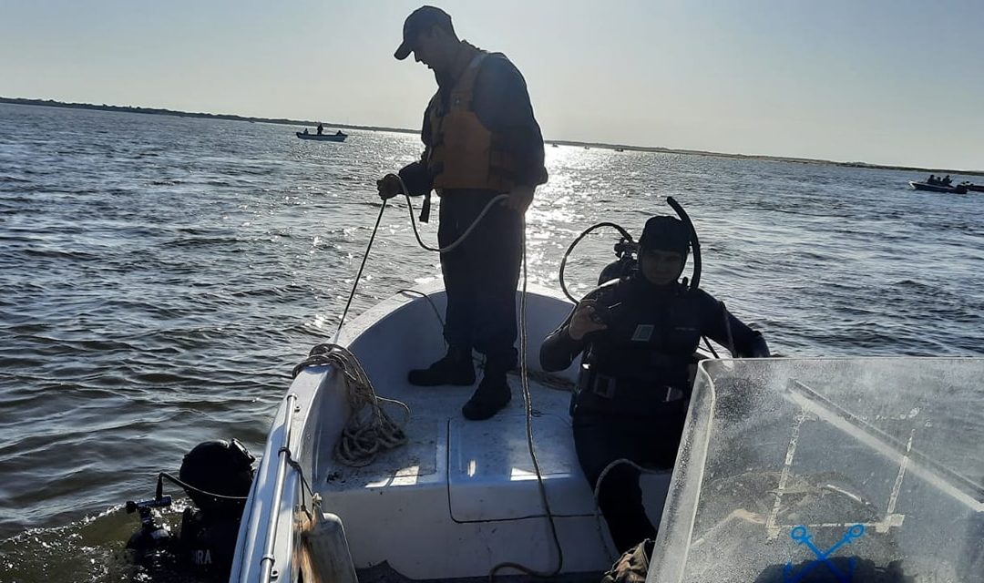 Hallan cuerpo de otro de los pescadores desaparecidos en Piquete Cue