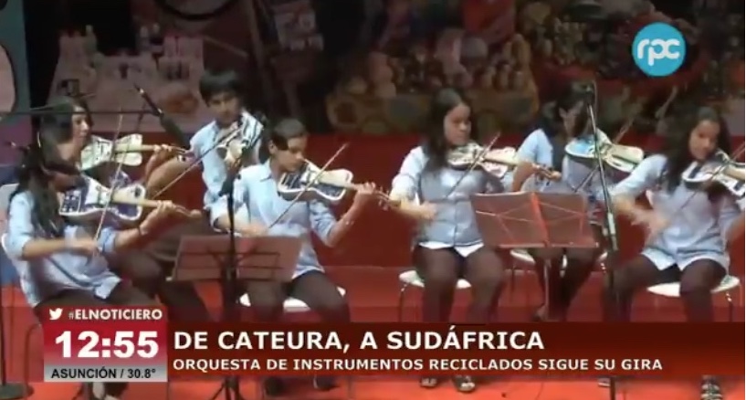 La Orquesta de Cateura brilla en África