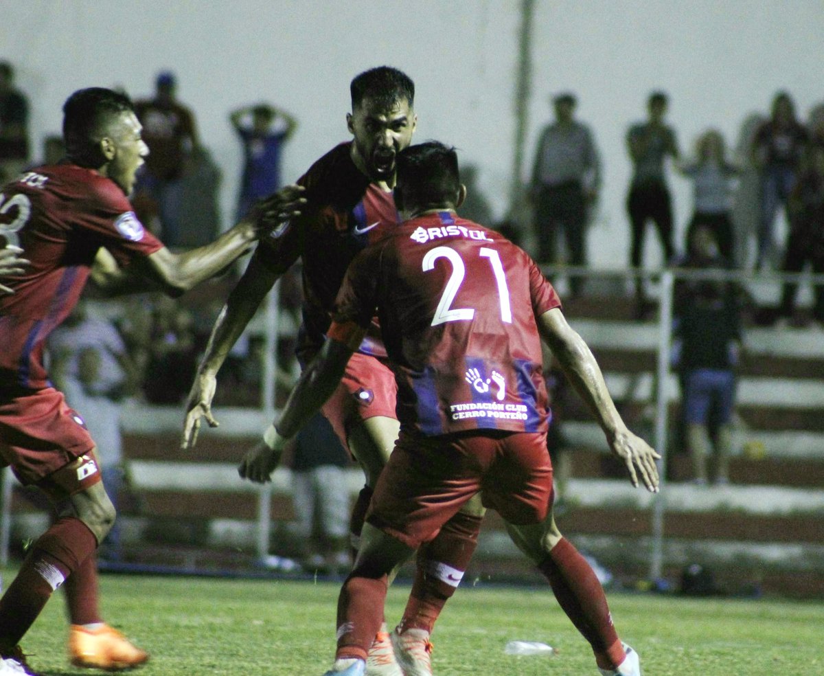 Cerro consiguió la victoria al final del partido. Foto: APF