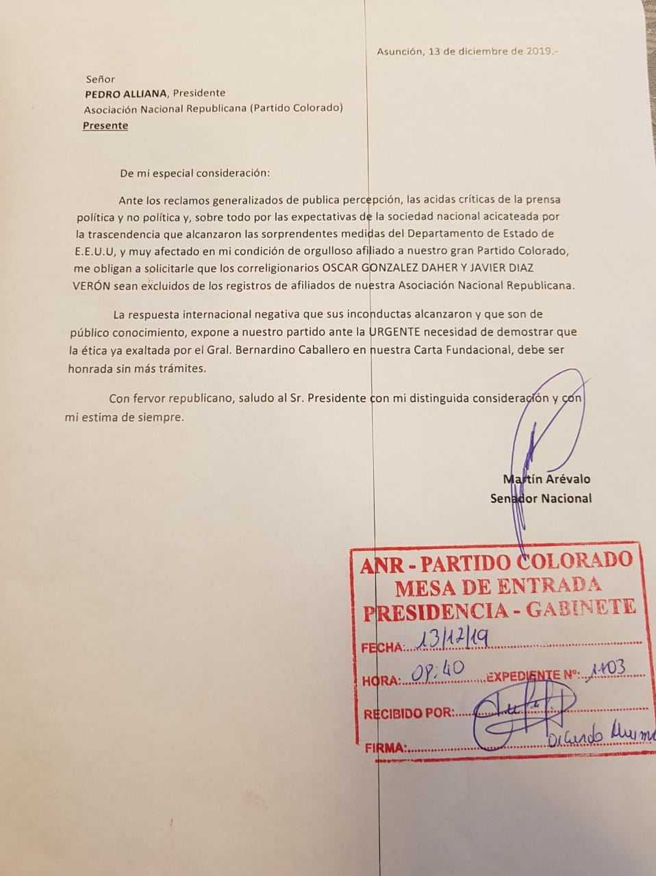 Documento presentado ante el presidente de la ANR, Pedro Alliana.