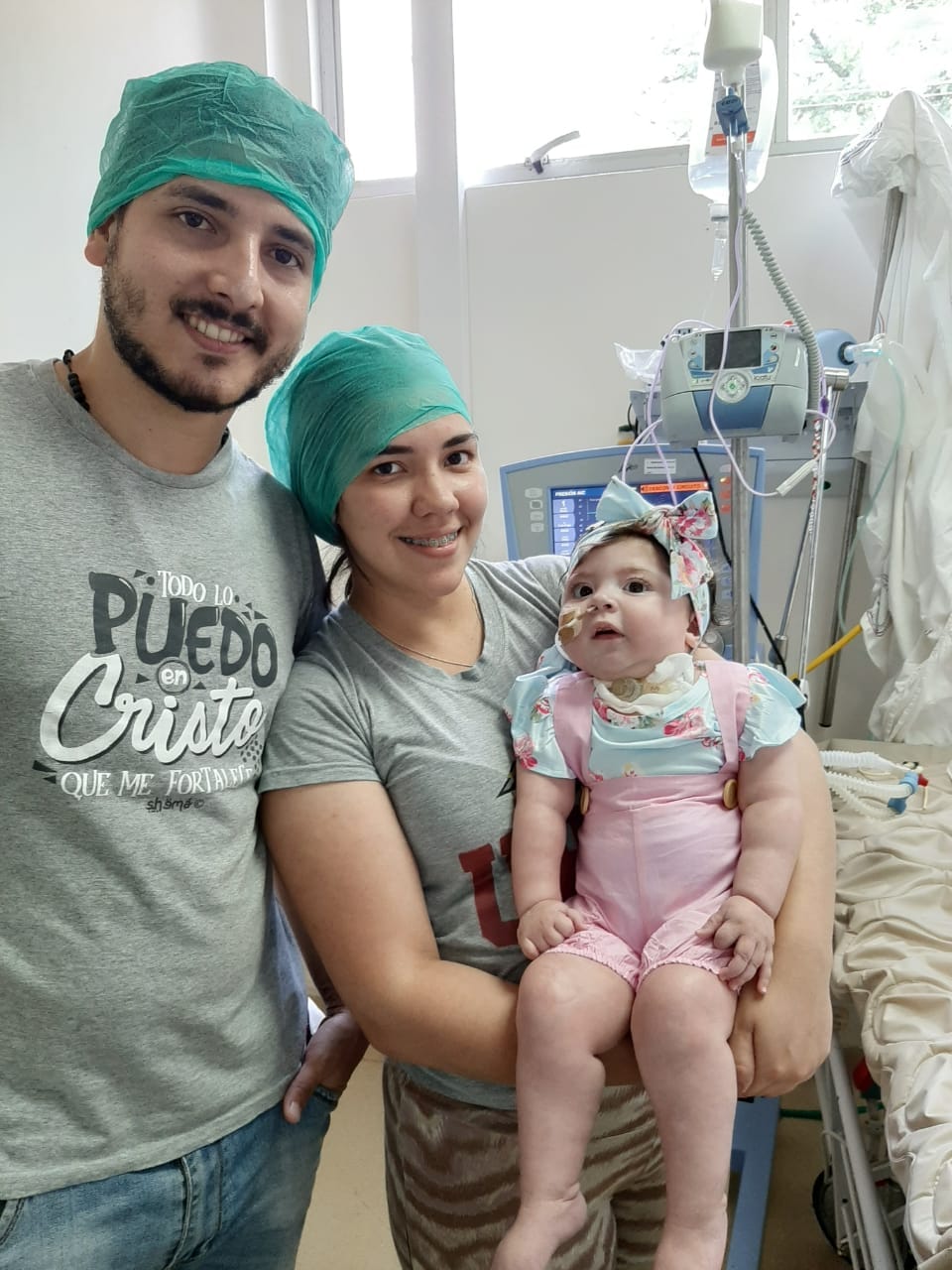 José y Tania, padres de Bianca, realizan la campaña para lograr los 2 millones de dólares necesarios para acceder a la cura definitiva. Foto: Todos somos Bianca (Facebook).