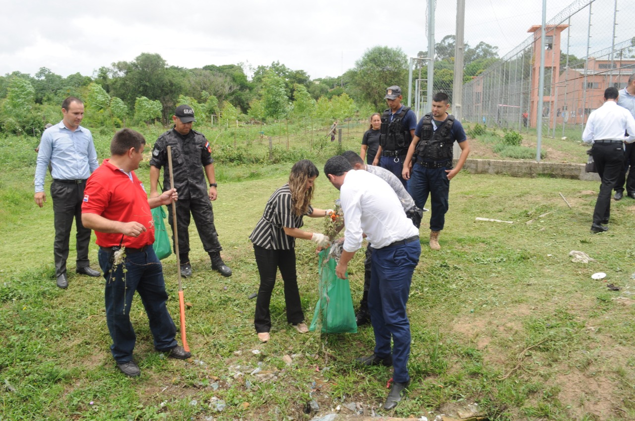 Las mingas se realizan en todas las penitenciarias. Foto: Ministerio de Justicia