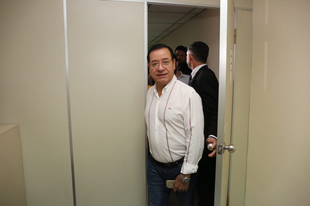 El diputado Miguel Cuevas no irá aún a prisión, entre tanto la Cámara de Apelaciones no decida sobre el recurso de reposición presentado por su defensa. Foto: Gentileza