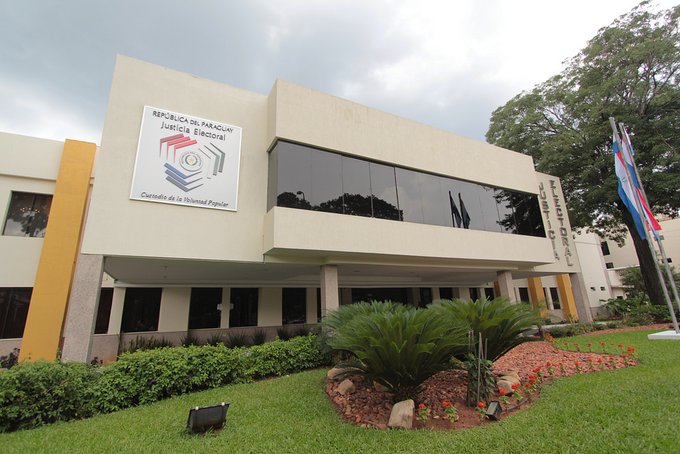 La Justicia Electoral pretende implementar la nueva ley ya para las municipales. Foto: TSJE
