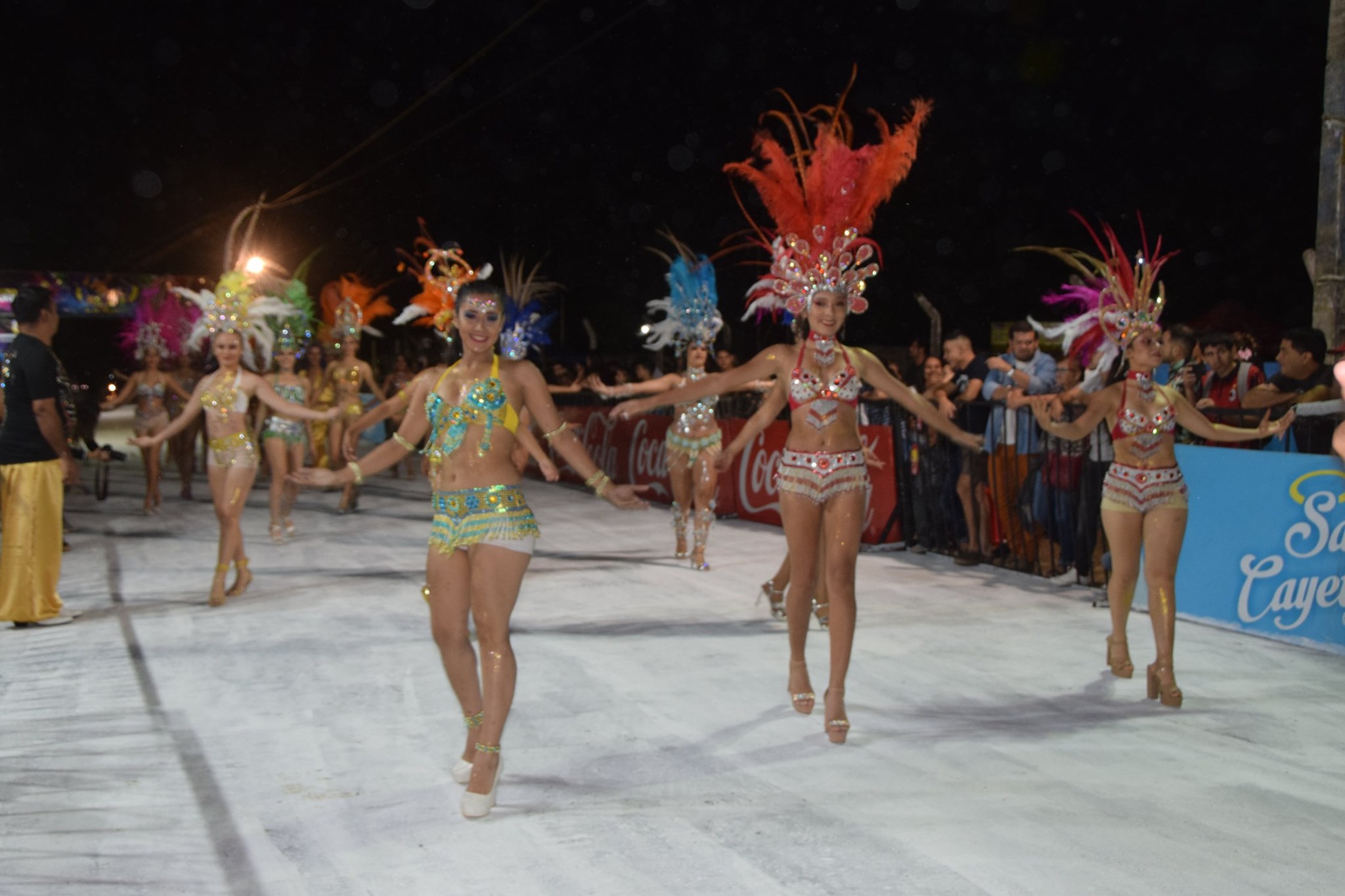 Organizadores consideraron exitosa la primera noche del Carnaval, que se llevó a cabo luego de 18 años. Foto: Municipalidad de Luque (Facebook).