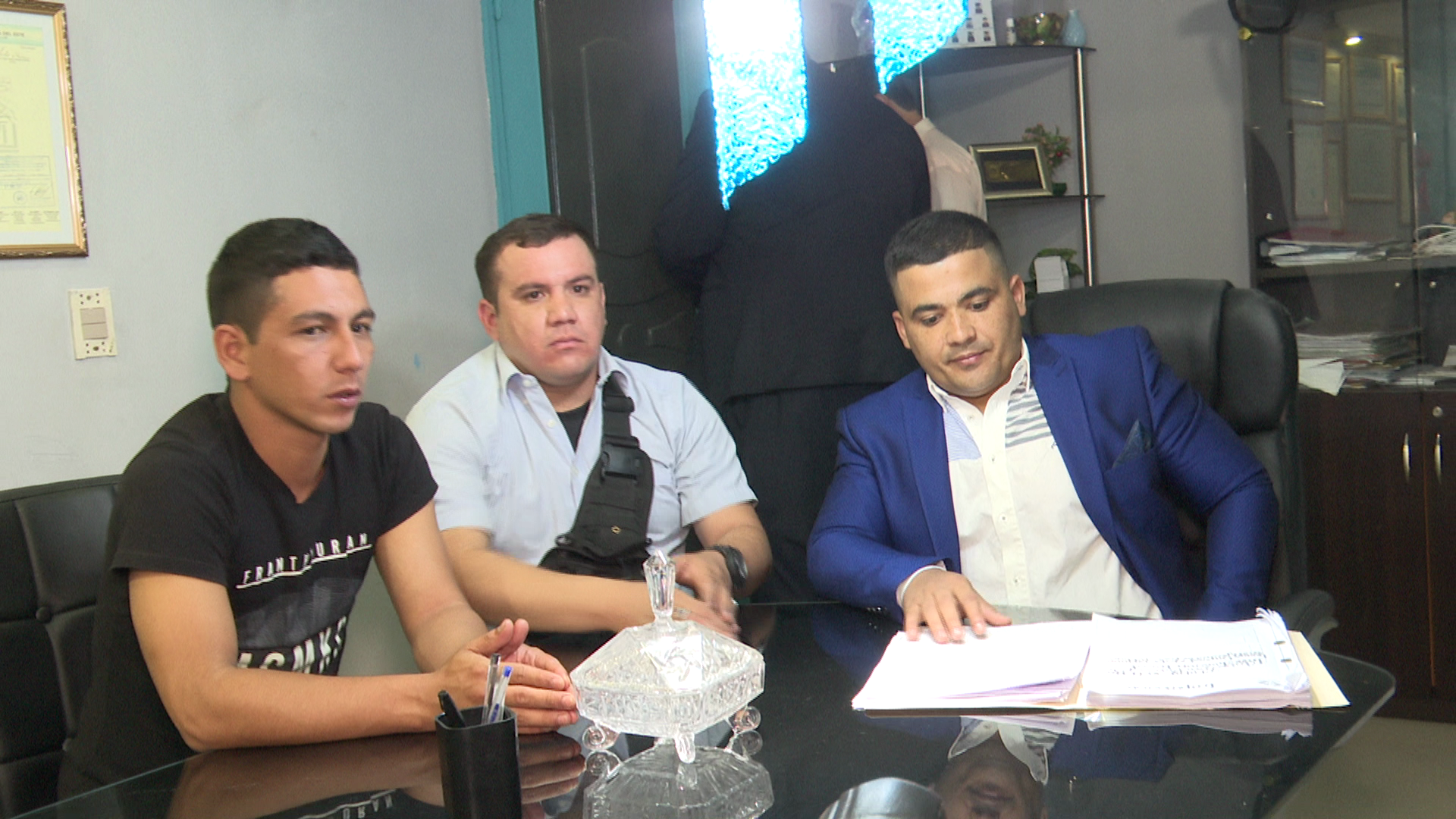El suboficial Adilio Armoa y el oficial Julio Paredes, del Grupo Lince, fueron imputados por supuesta tortura. Su abogado pide la nulidad del proceso.