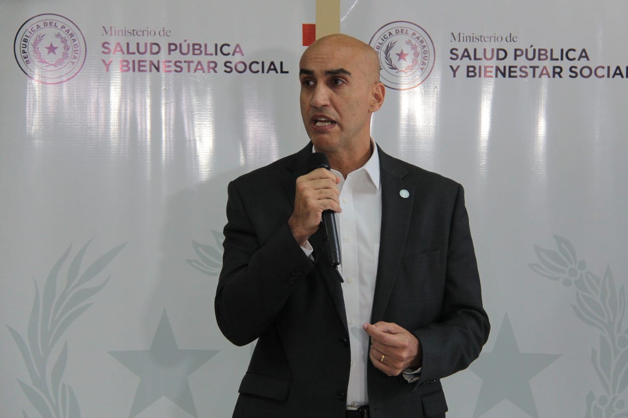 Julio Mazzoleni, ministro de Salud. Foto: Ministerio de Salud