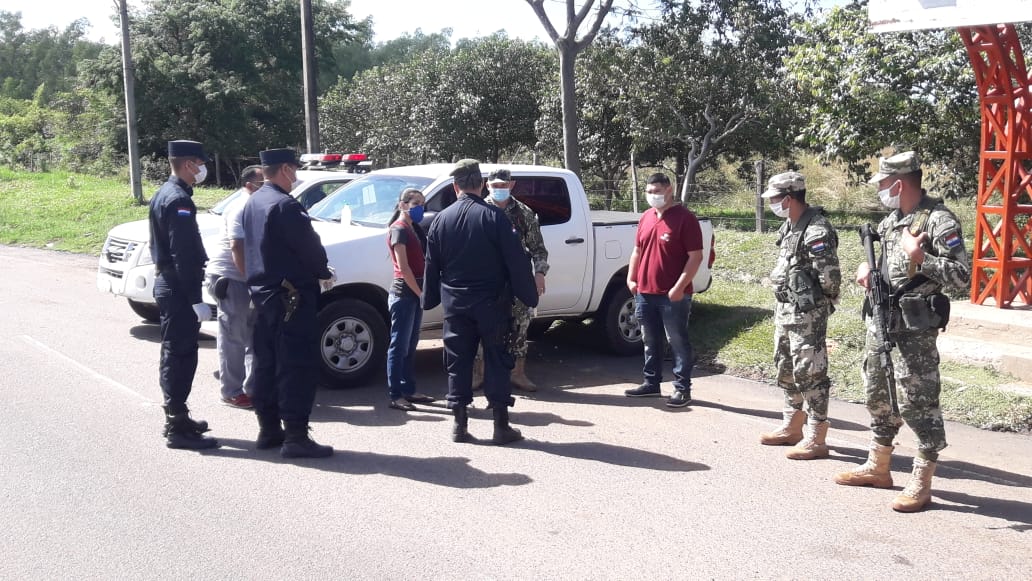 Diariamente los controles en ruta son realizados en diversos puntos del país por agentes del Ministerio Público, acompañados por funcionarios, agentes policiales y militares. Foto: @MinPublicoPy