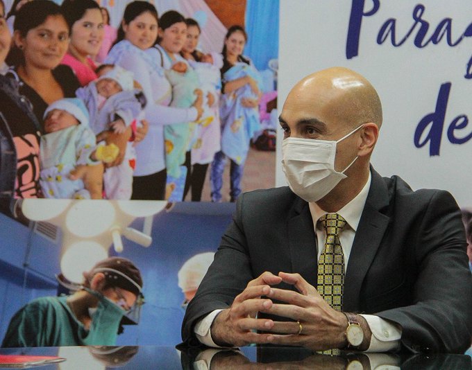 Julio Mazzoleni, ministro de Salud. Foto: Ministerio de Salud