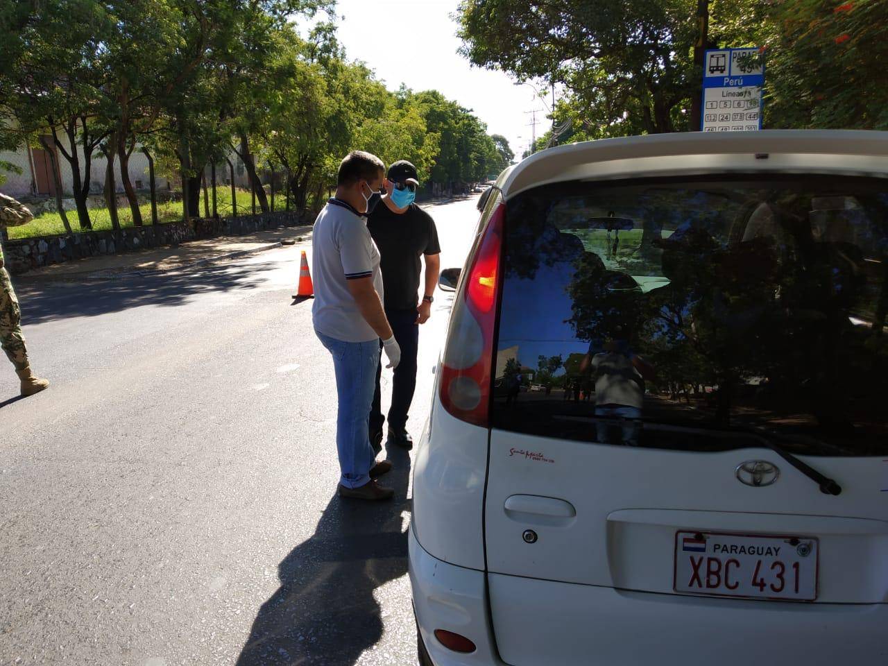 Los controles son realizados diariamente en varios puntos del país, por parte de los agentes fiscales, policiales y militares. Foto: @MinPublicoPy