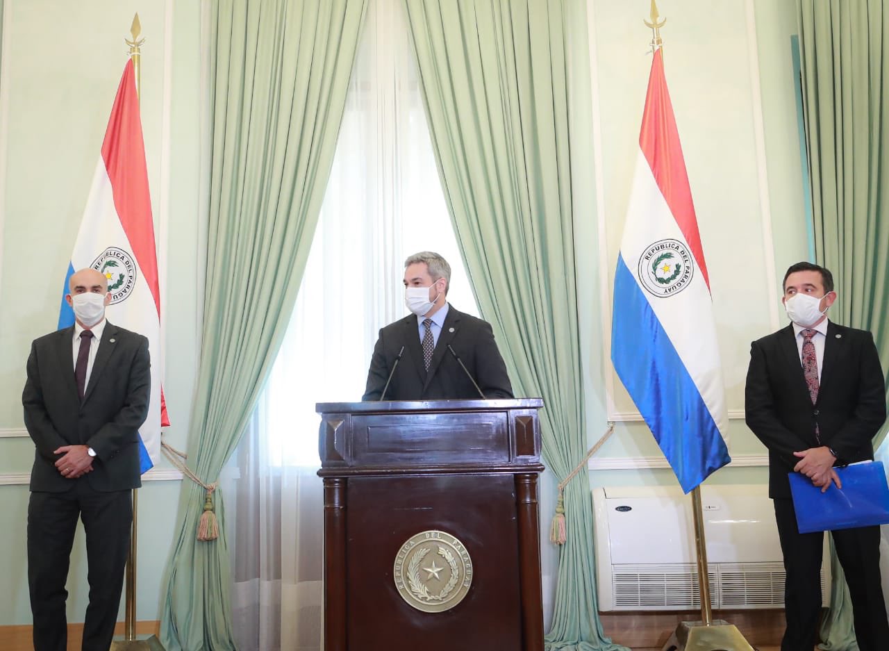Conferencia de prensa del Poder Ejecutivo sobre el año escolar. Foto: Presidencia de la República