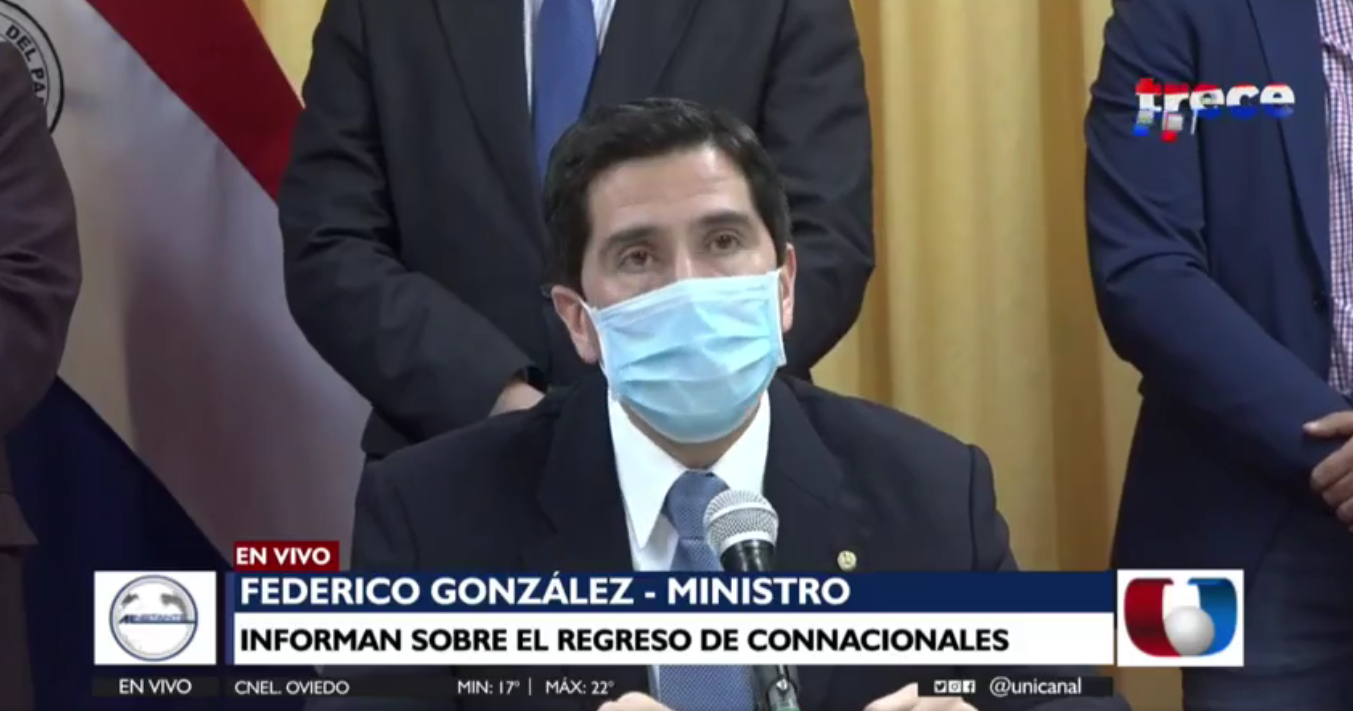Ministro Federico González.