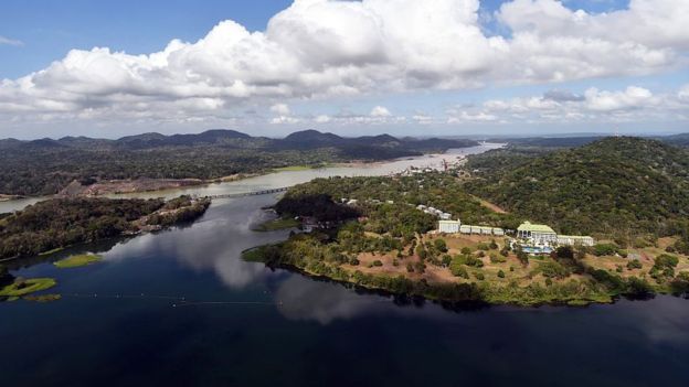 El lago Gatún es el principal embalse que abastece de agua el Canal.