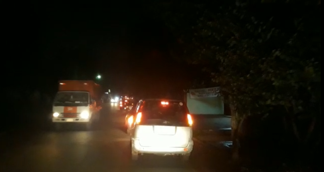 La caravana se realizó sobre la avenida Acceso Sur. Foto: Captura de video