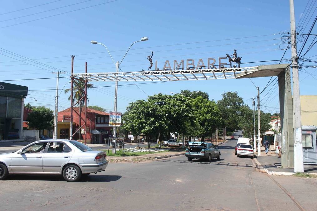 Entrada a la ciudad de Lambaré