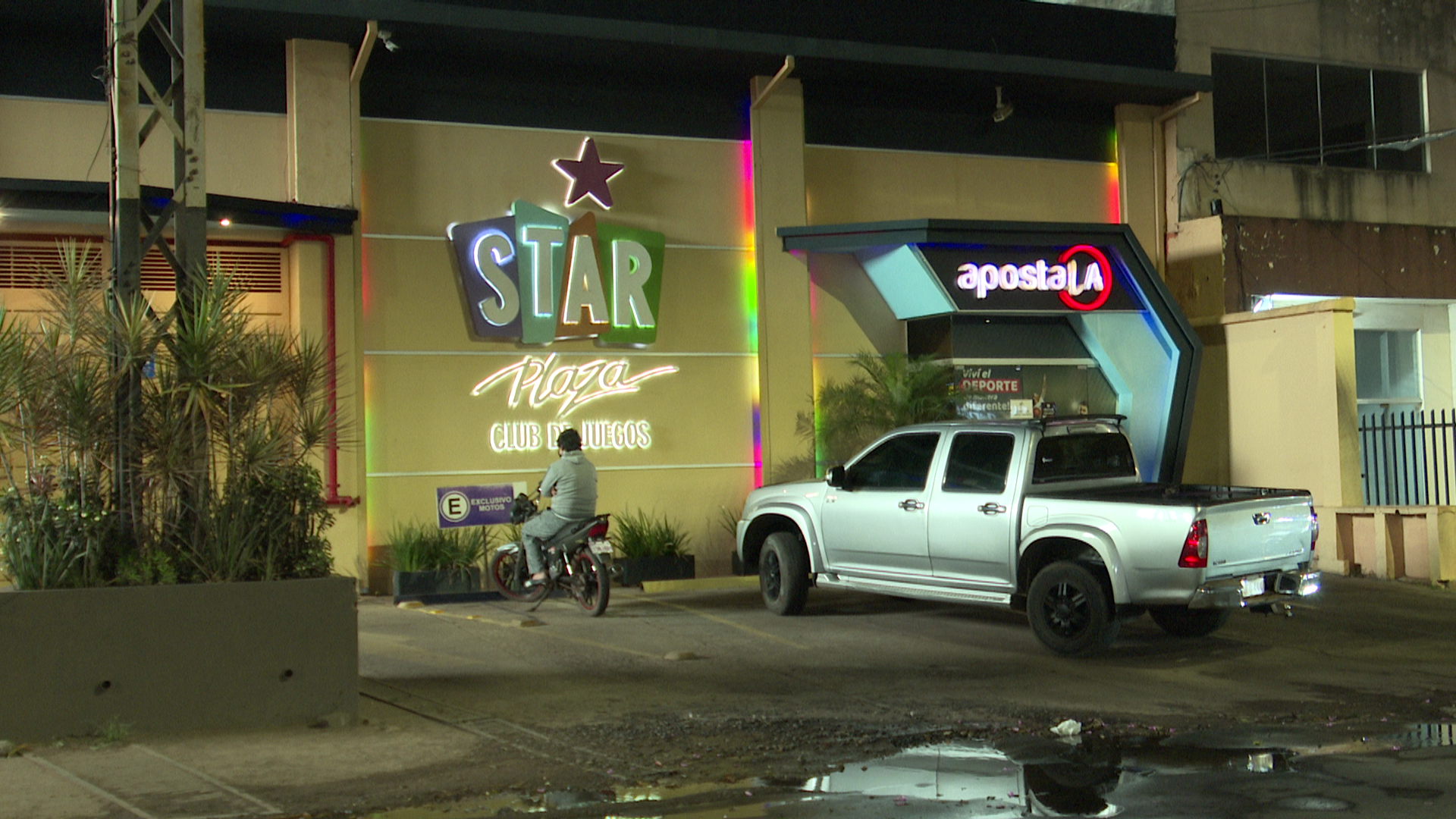 El casino aparentemente se encontraba operando a puertas cerradas.