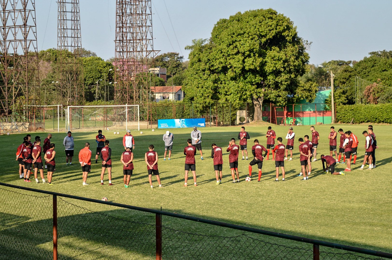 Entrenamiento del plantel del Kelito. Foto: @KELITO_1911