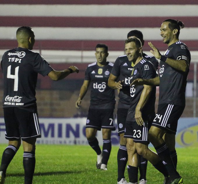 Equipo de Olimpia.