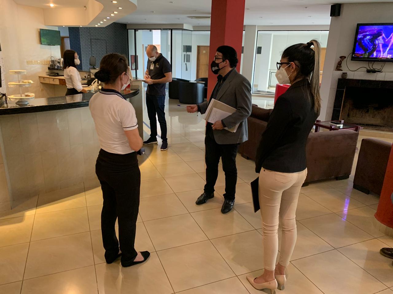 El Ministerio de Trabajo verificó casi 7.000 locales para controlar el cumplimiento de normas sanitarias. Foto: @MTESS_PY