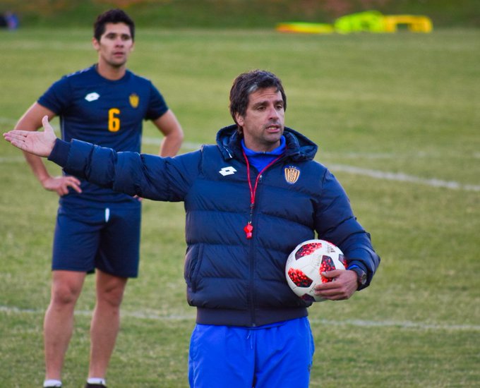 Roro López, ex DT de Sportivo Luqueño.