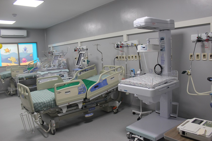 En virtud al convenio entre el sector público con el privado, se derivó a los dos primeros pacientes tras colapso de UTI. Foto: MSPYBS