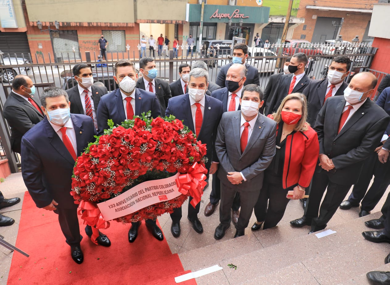 La senadora Lilian Samaniego participó el pasado viernes del acto por el aniversario de la ANR. Foto: ANR
