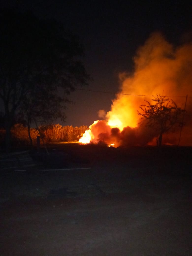El incendio habría sido provocado por ocupantes ilegales. Foto: Gentileza