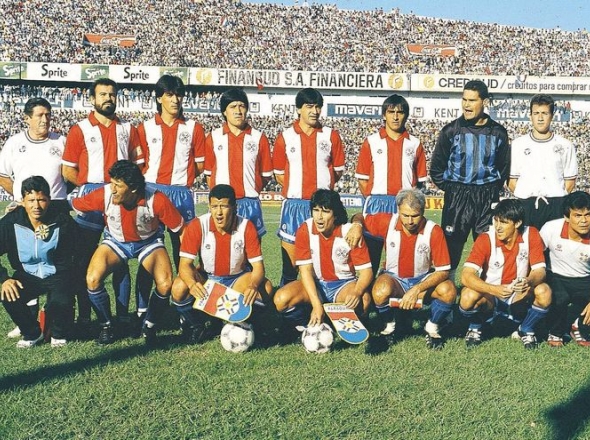 Plantel de la Albirroja en 1989. Foto: Conmebol.