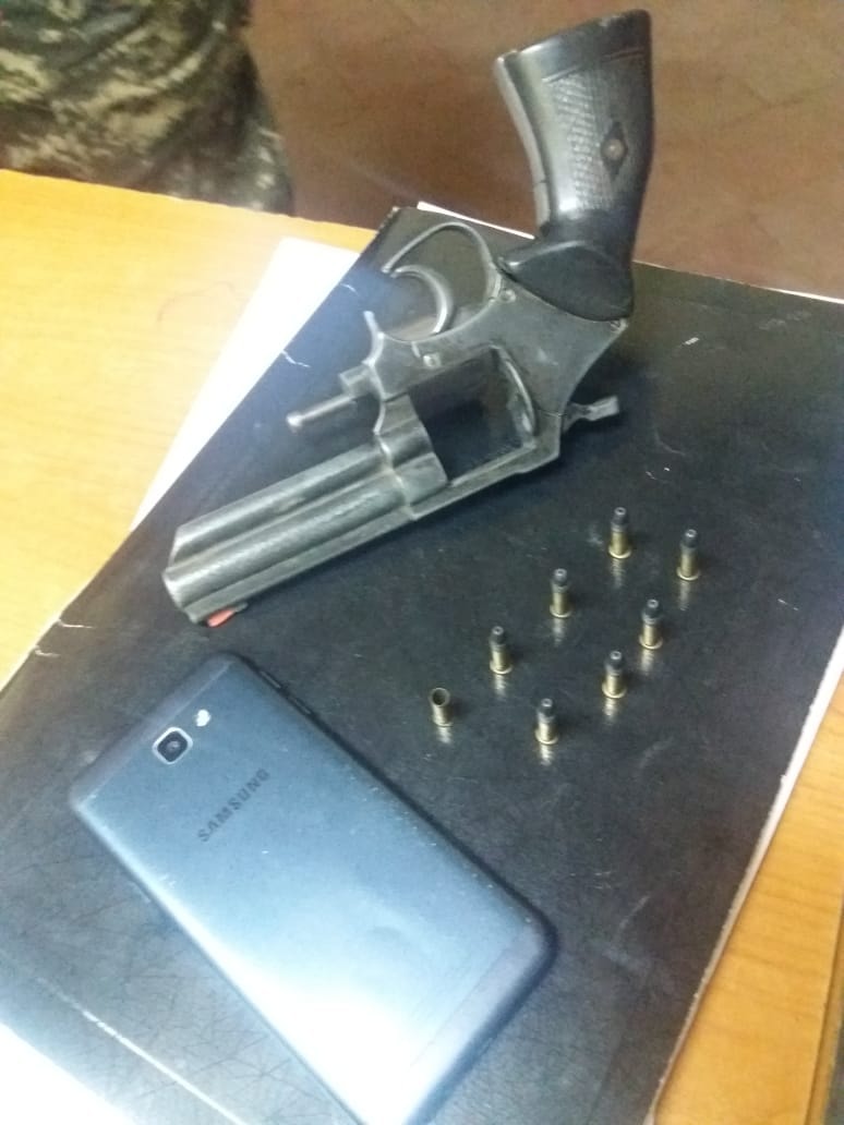 Estos objetos fueron encontrados en poder de los detenidos. Foto: Gentileza.