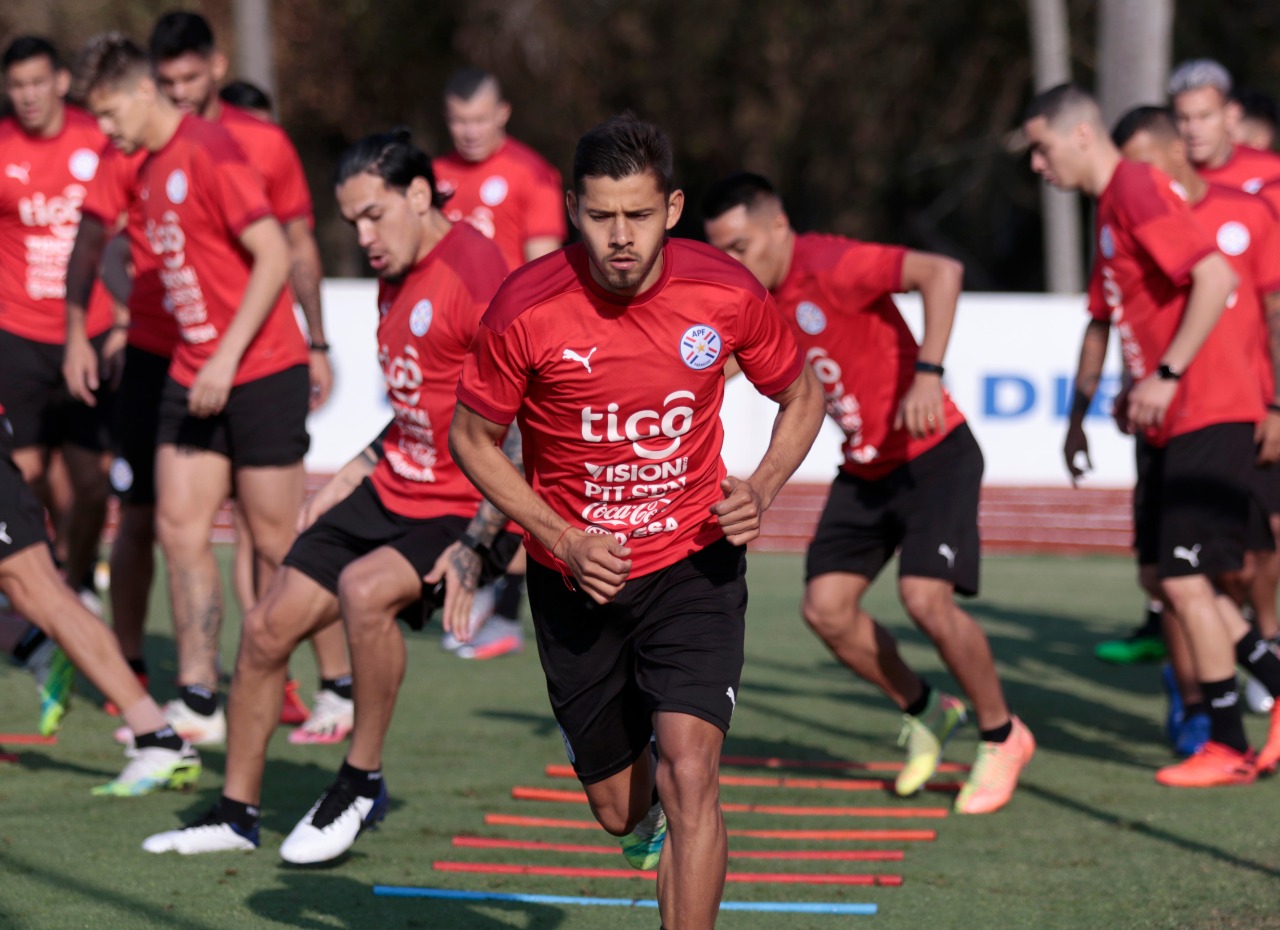 La Selección Nacional se enfrentará hoy ante Venezuela por la Fecha 2 de las Eliminatorias. Foto: @Albirroja.