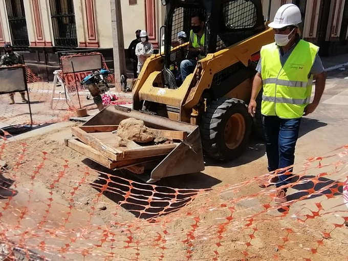Prosiguen tareas de mejoramiento del alcantarillado sanitario en Asunción. Foto: MOPC.