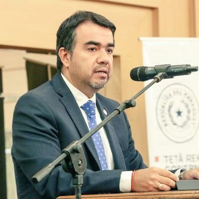 Óscar Llamosas, nuevo ministro de Hacienda. Foto: Twitter.