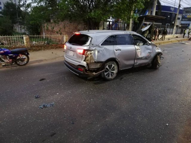 La conductora ocasionó la muerte de una joven madre, que se encontraba aguardando el bus para ir a su lugar de trabajo. Foto: Gentileza.