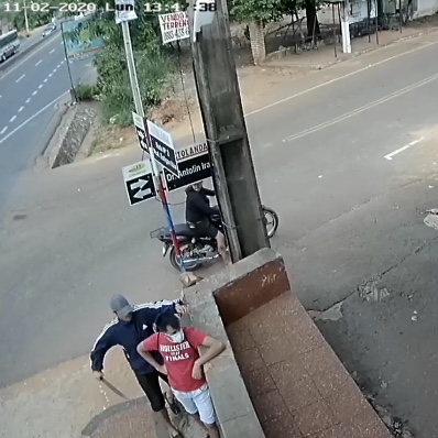 El asalto ocurrió sobre la ruta 2 en Itauguá. Foto: Captura de pantalla.