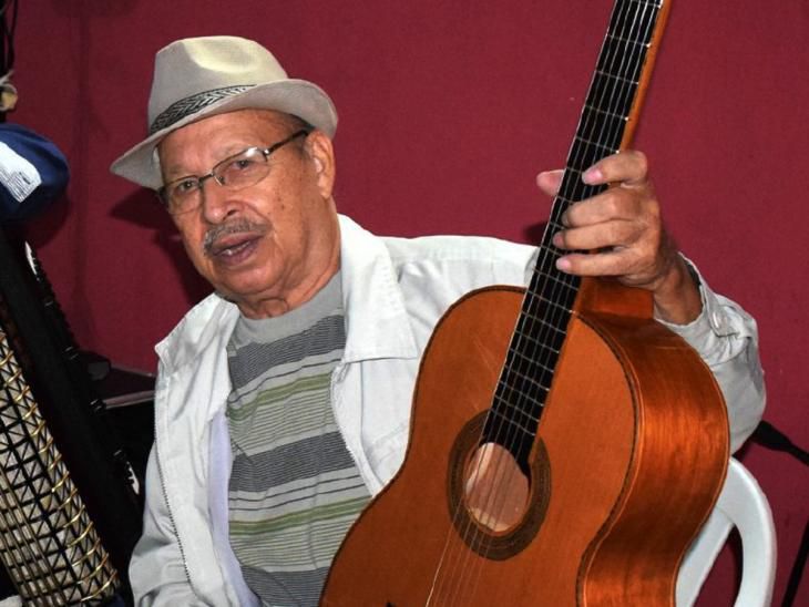 Serafín Ullón, destacado requintista. Foto: Gentileza.