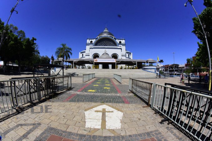 Basílica de Caacupé. Foto: @msaludpy