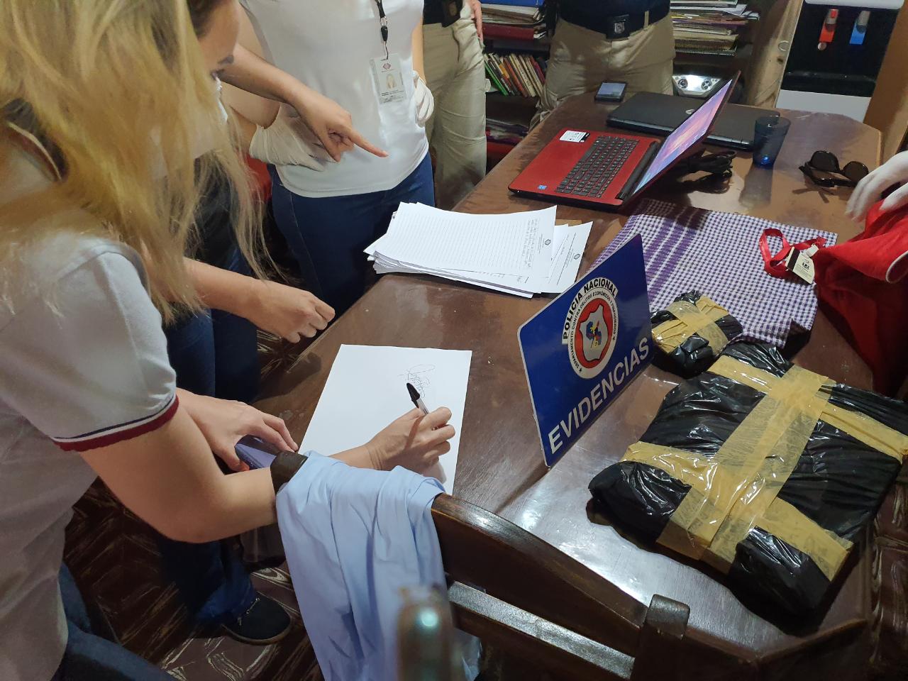 Dos allanamientos fueron realizados en el marco de la lucha contra la pornografía infantil. Foto: Gentileza.
