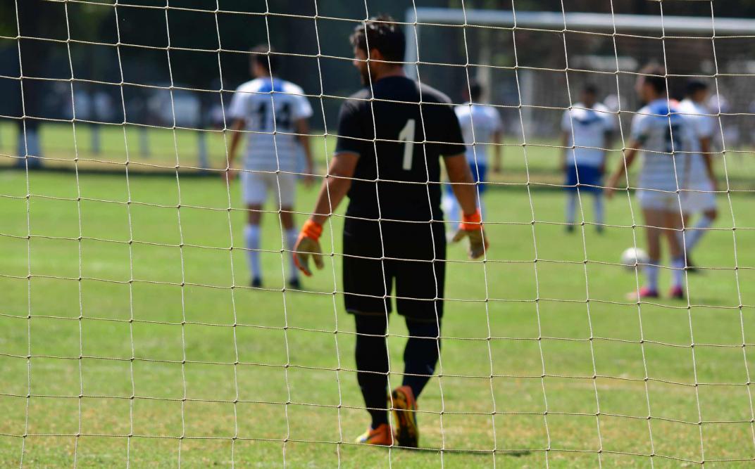 El fútbol amateur vuelve bajo estricto protocolo sanitario. Foto: Pablo Olivera