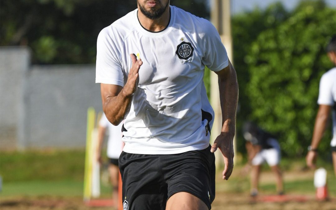 Marcelo Estigarribia ya activa con el plantel de Olimpia