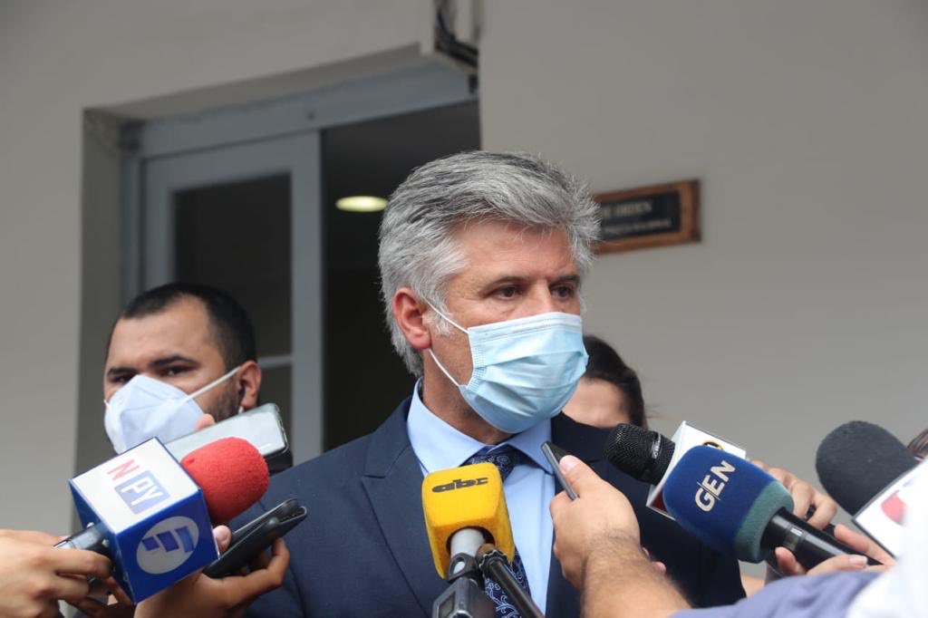 El ministro del Interior sostuvo que los puestos de controles fijos de la Policía Nacional, serán levantados progresivamente. Foto: @arnaldogiuzzio