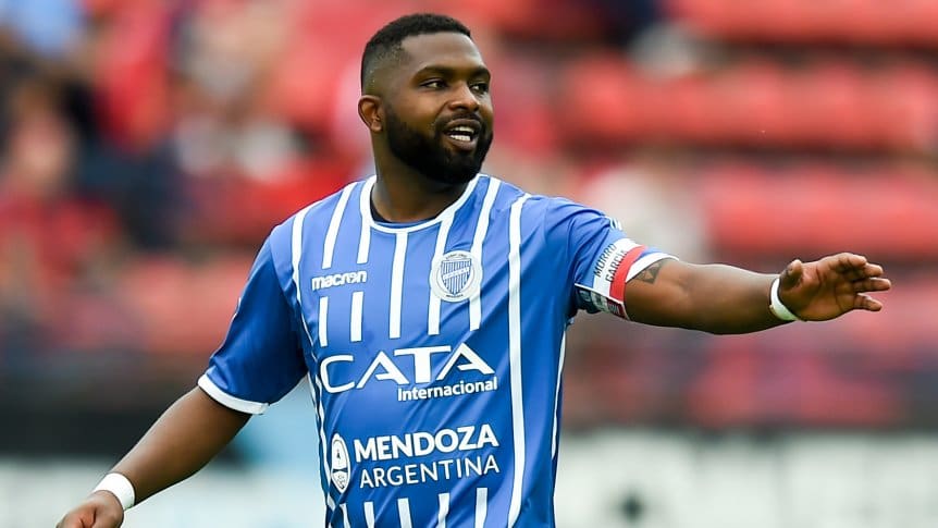 Fallecimiento del jugador Santiago García, causa conmoción. Foto: TyC Sports.