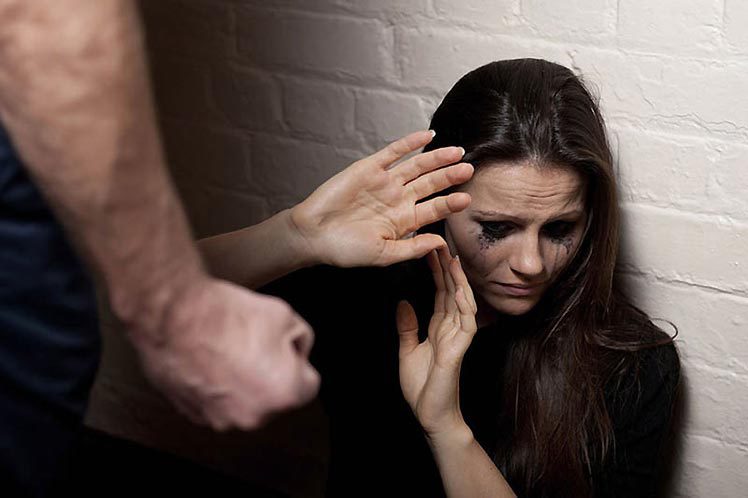 800 llamadas fueron por violencia contra la mujer. Foto: gentileza.