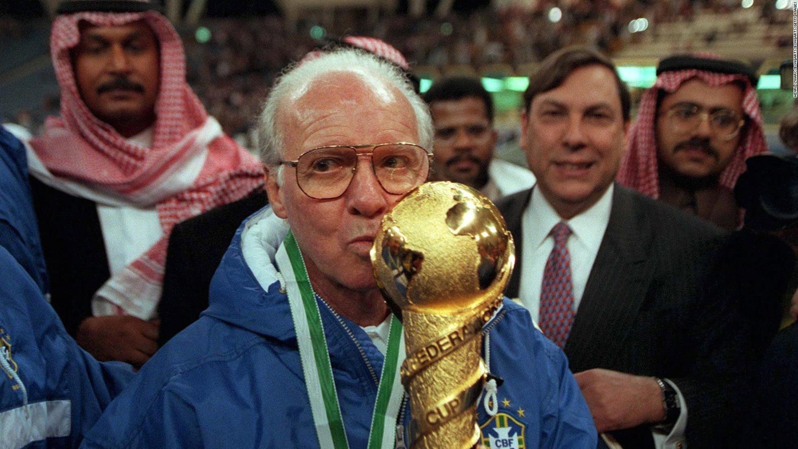 Mario Zagallo es el único futbolista en ganar cuatro copas del mundo