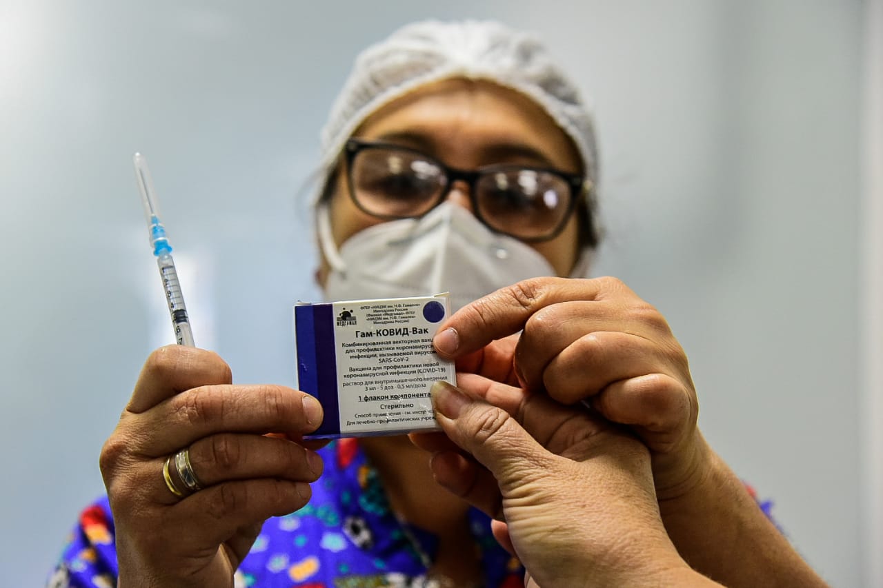 Casi 500 profesionales de salud, han recibido la Sputnik V. Foto: Ministerio de Salud.