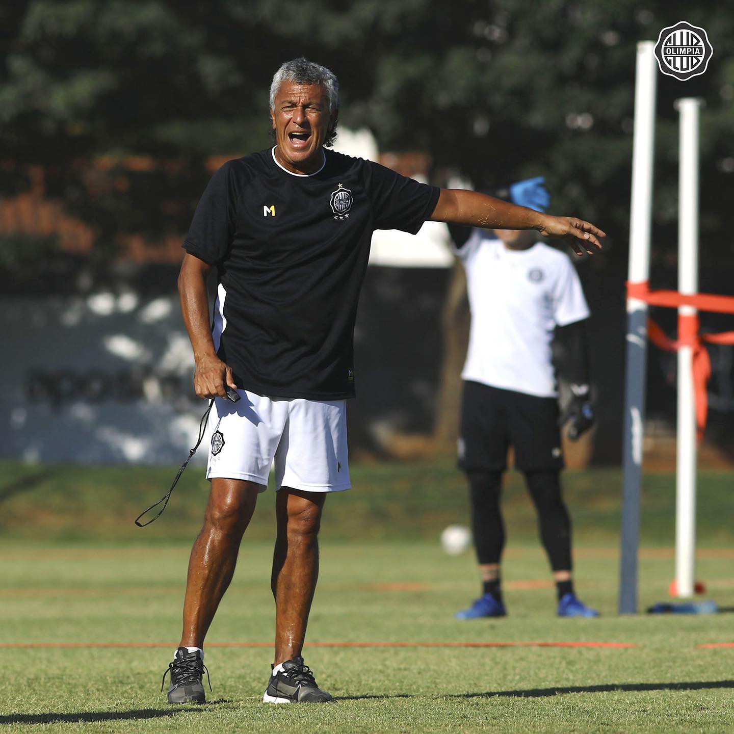 Néstor Gorosito dejaría de ser entrenador de Olimpia