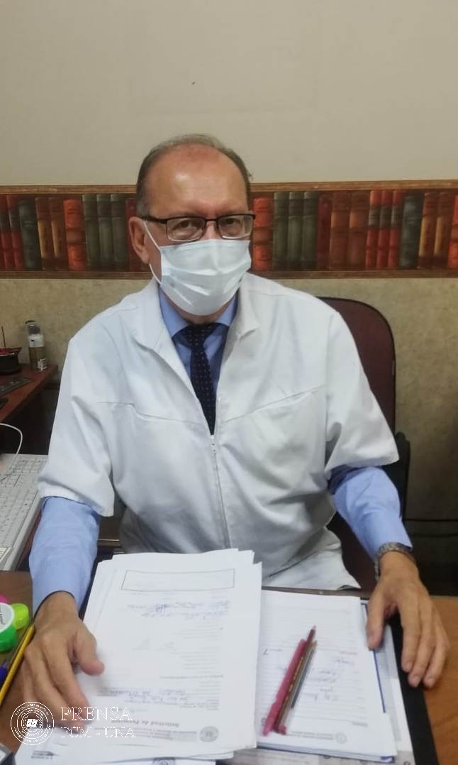 Prof. Dr. Jimmy Hassel Jiménez, jefe de la Cátedra y Servicio de Pediatría del Hospital de Clínicas