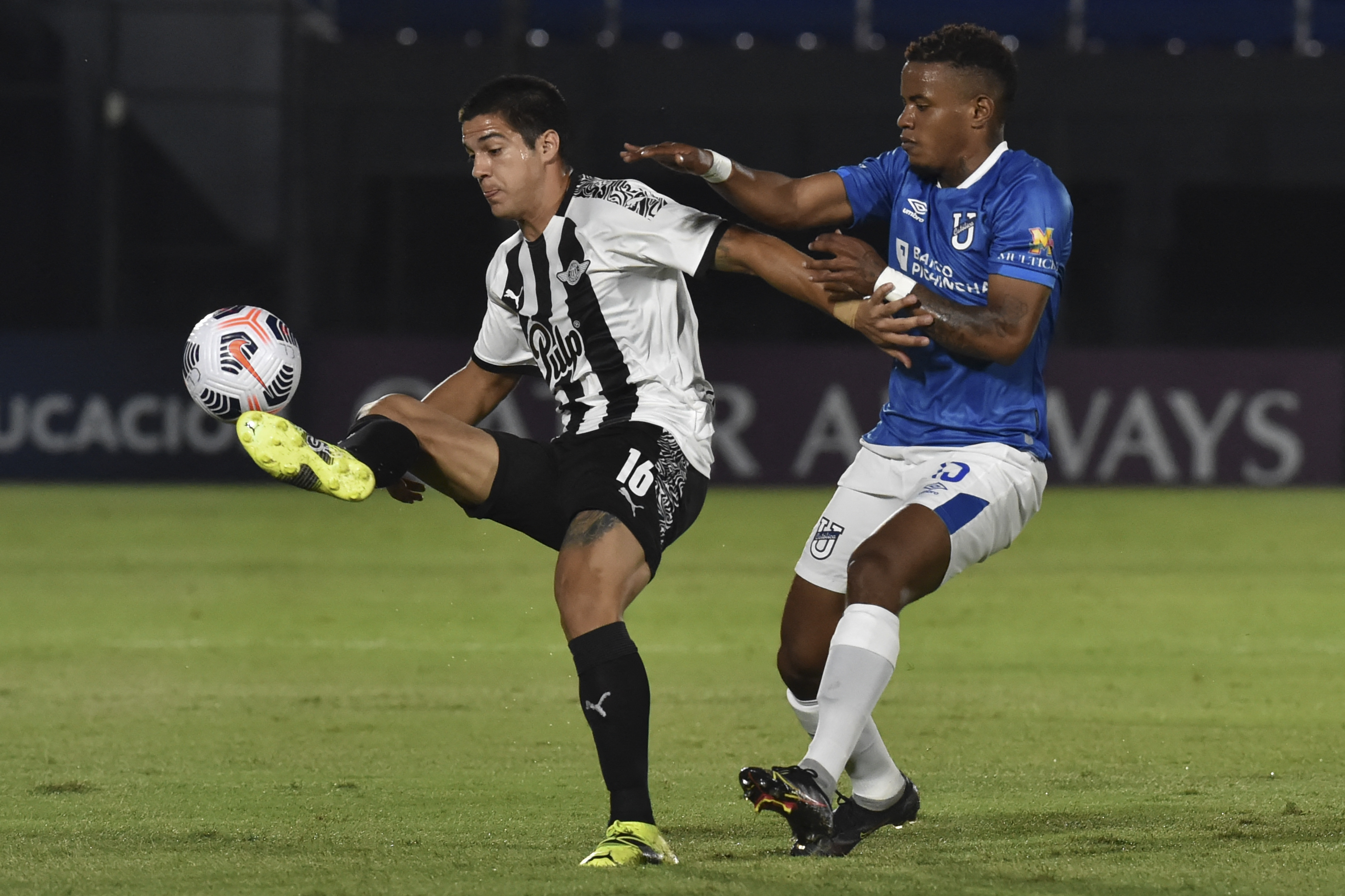 Sufrido empate entre Libertad y la U. Católica, posibilitó la clasificación del Guma. Foto: @Libertadores