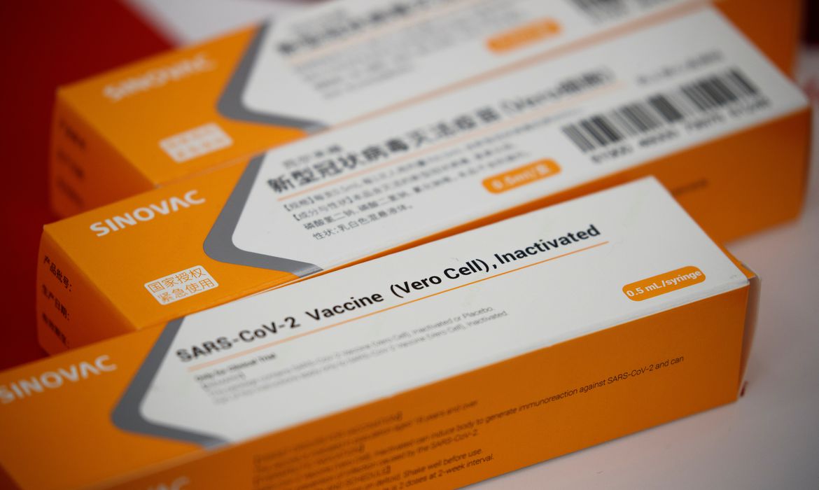 Vacunas desarrolladas por Sinovac. Foto: EFE.