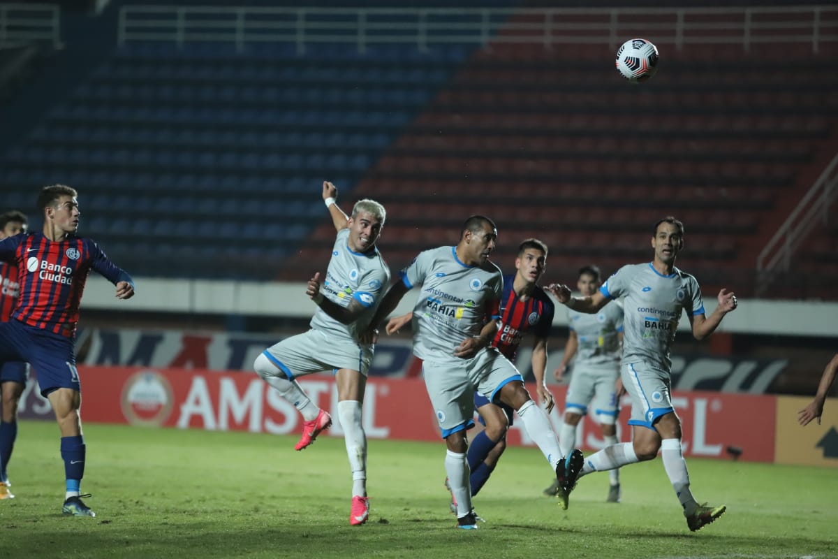 Presidente del 12 de Octubre resalta el trabajo del equipo en la Sudamericana
